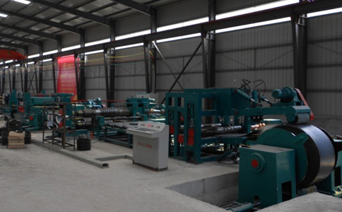 開(kāi)卷校平分條機(jī)縱剪線 開(kāi)卷校平分條機(jī)縱剪線